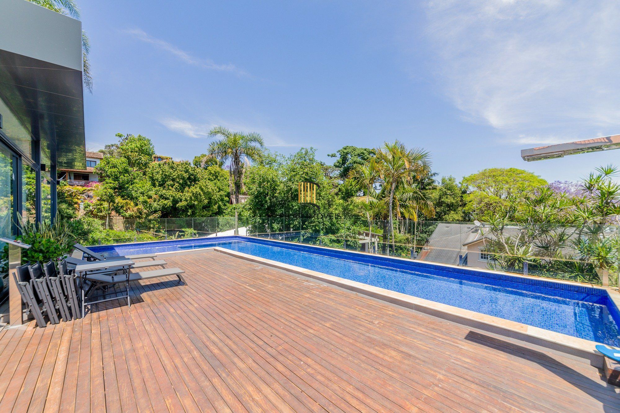 Belíssimo apartamento no Bairro Vila Conceição com 193m² privativos, 3 suítes e 4 vagas de garagem, no condomínio Altos da Chácara.