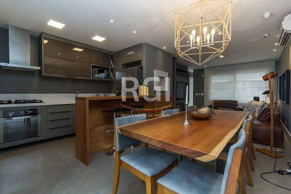 Casa Condominio para Venda - 191m², 3 dormitórios, sendo 1 suites, 2 vagas - Vil