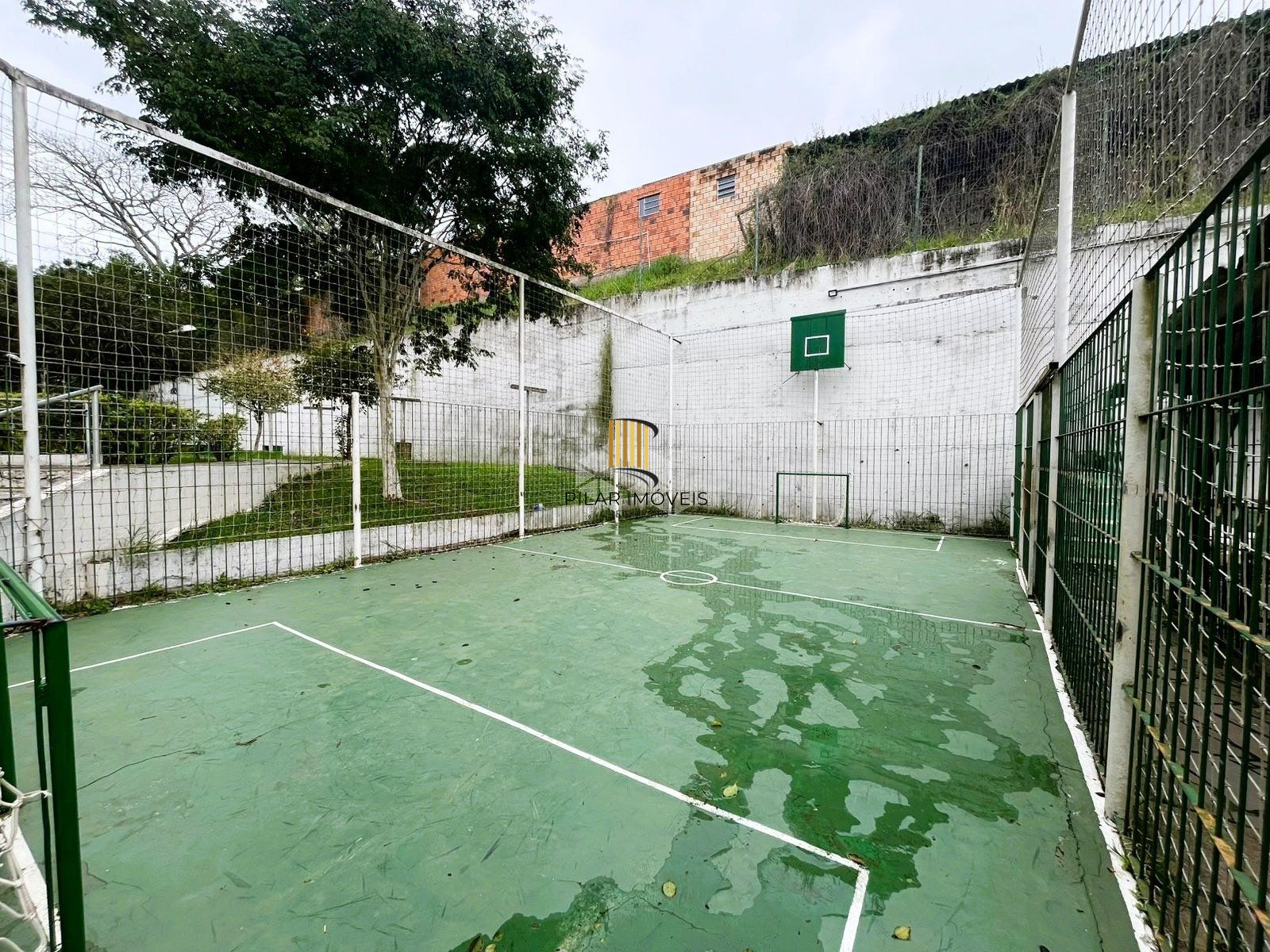 Apartamento 2 dormitórios, perto de todos recursos do bairro.