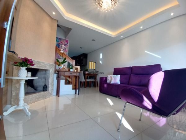 Casa para Venda - 90m², 3 dormitórios, sendo 1 suites, 1 vaga - Hípica