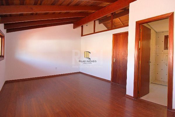 Casa em Porto Alegre, no bairro Aberta Dos Morros, com 3 dormitório(s), e 3 banh