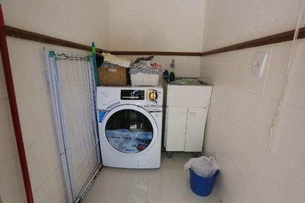 Casa Condominio para Venda - 3 dormitórios, sendo 1 suites, 2 vagas - Tristeza