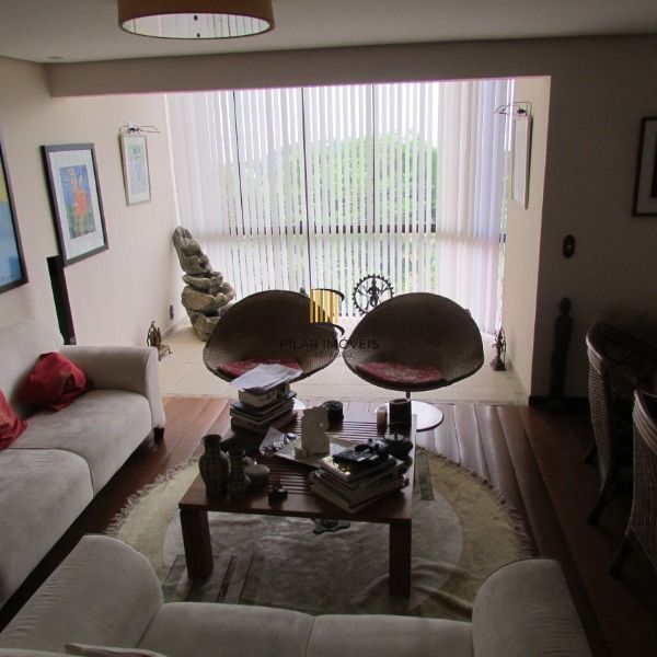 Casa para Venda - 340m², 4 dormitórios, sendo 2 suites, 3 vagas - Jardim Isabel