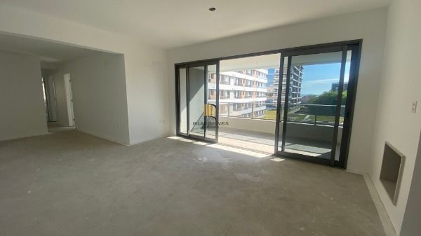 Apartamento para Venda - 149.32m², 3 dormitórios, sendo 3 suites, 2 vagas - Tris