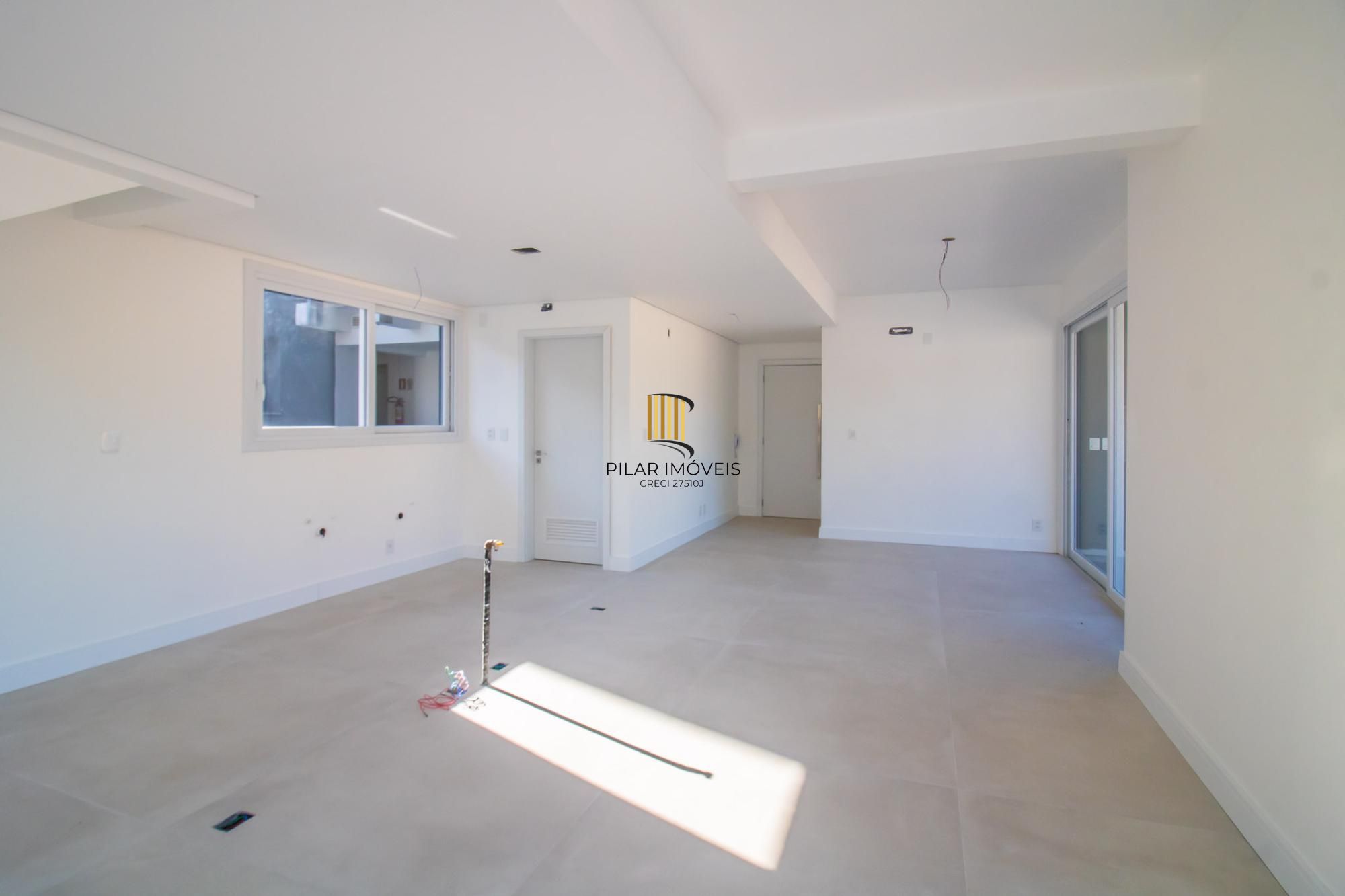 APARTAMENTO DUPLEX - 177m², 3 dormitórios, sendo 3 suites, Menino Deus