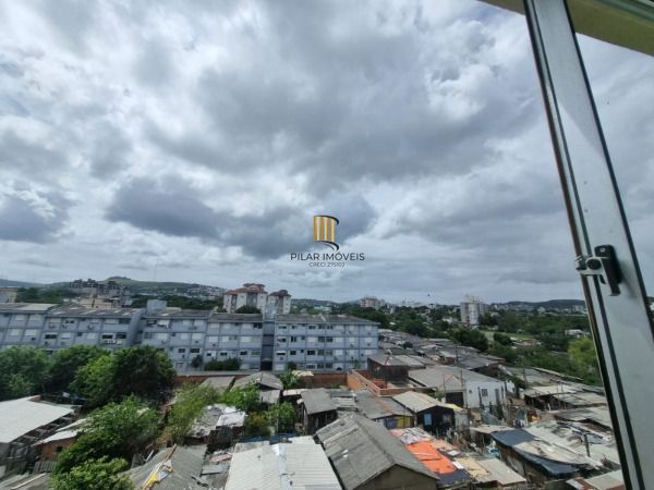 Apartamento em Porto Alegre, no bairro Cristal, com 2 dormitório(s), e 2 banheir