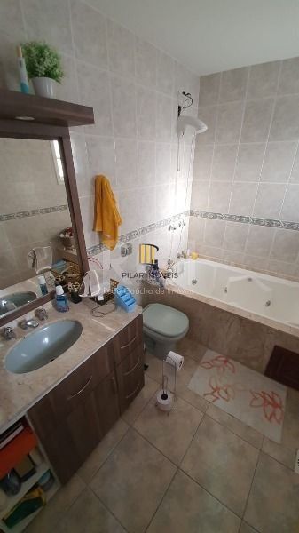 Casa para Venda - 231.52m², 3 dormitórios, sendo 1 suites, 2 vagas - Imperial Pa