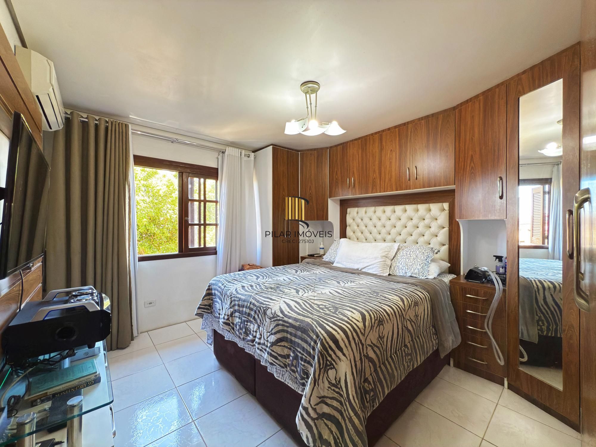 Casa 3 dormitórios à venda Aberta dos Morros Porto Alegre/RS