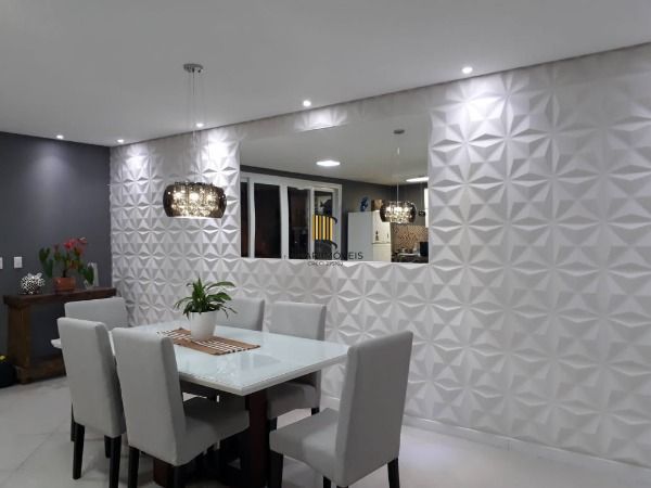 Casa para Venda - 223m², 3 dormitórios, sendo 1 suites, 2 vagas - Lagos De Nova 