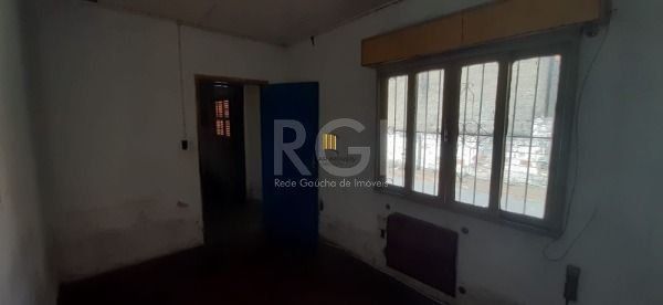 Casa para Venda - 170m², 2 dormitórios, 6 vagas - Sarandi