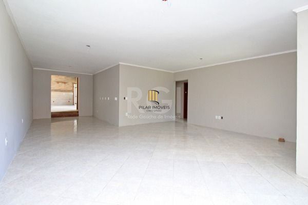 Casa para Venda - 155m², 3 dormitórios, 1 vaga - Guarujá