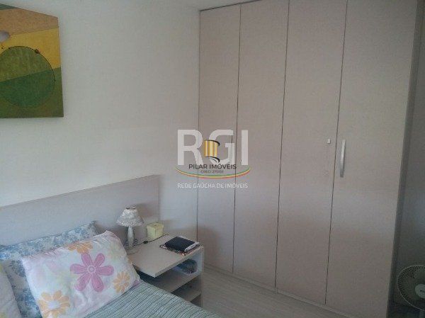 Apartamento em Porto Alegre, no bairro Sarandi, com 3 dormitório(s), e 3 banheir