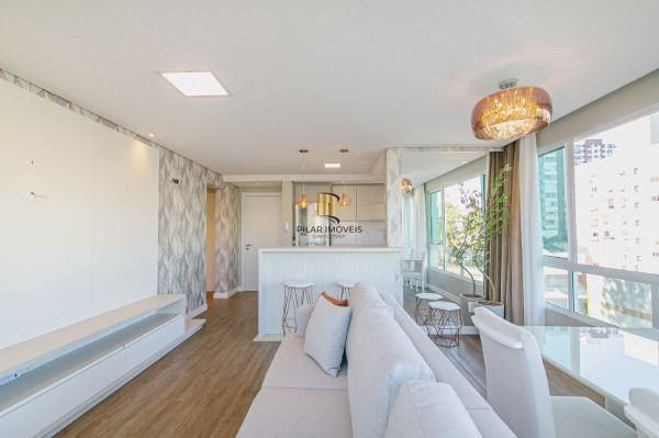 Apartamento para Venda - 73.51m², 2 dormitórios, sendo 1 suites, 1 vaga - Passo 