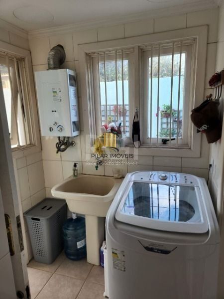 Casa para Venda - 132.13m², 3 dormitórios, sendo 1 suites, 4 vagas - Ipanema