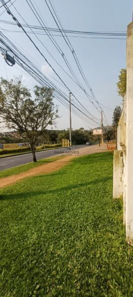 Casa em Porto Alegre, no bairro Espírito Santo, com 2 dormitório(s), à venda.