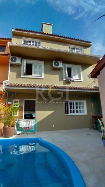 Casa para Venda - 231.52m², 3 dormitórios, sendo 1 suites, 2 vagas - Imperial Pa