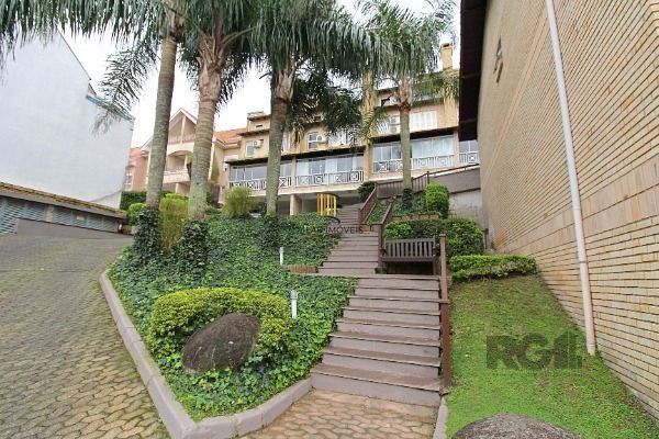 Casa Condominio em Porto Alegre, no bairro Sétimo Céu, com 4 dormitório(s), e 4 