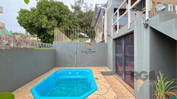 Casa Condominio em Porto Alegre, no bairro Campo Novo, com 3 dormitório(s), e 3 