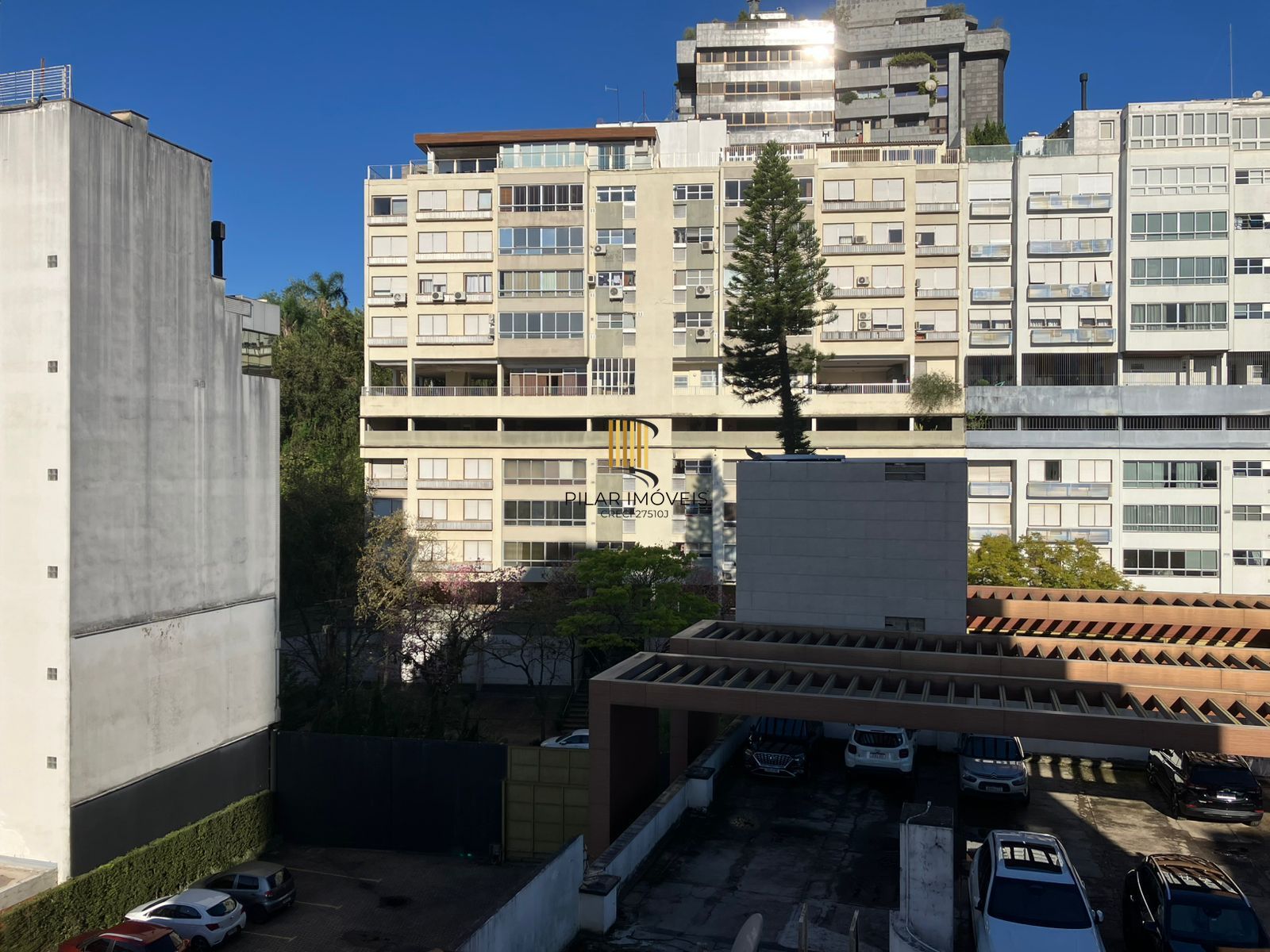 Apartamento de 2 dormitórios no Bairro Floresta