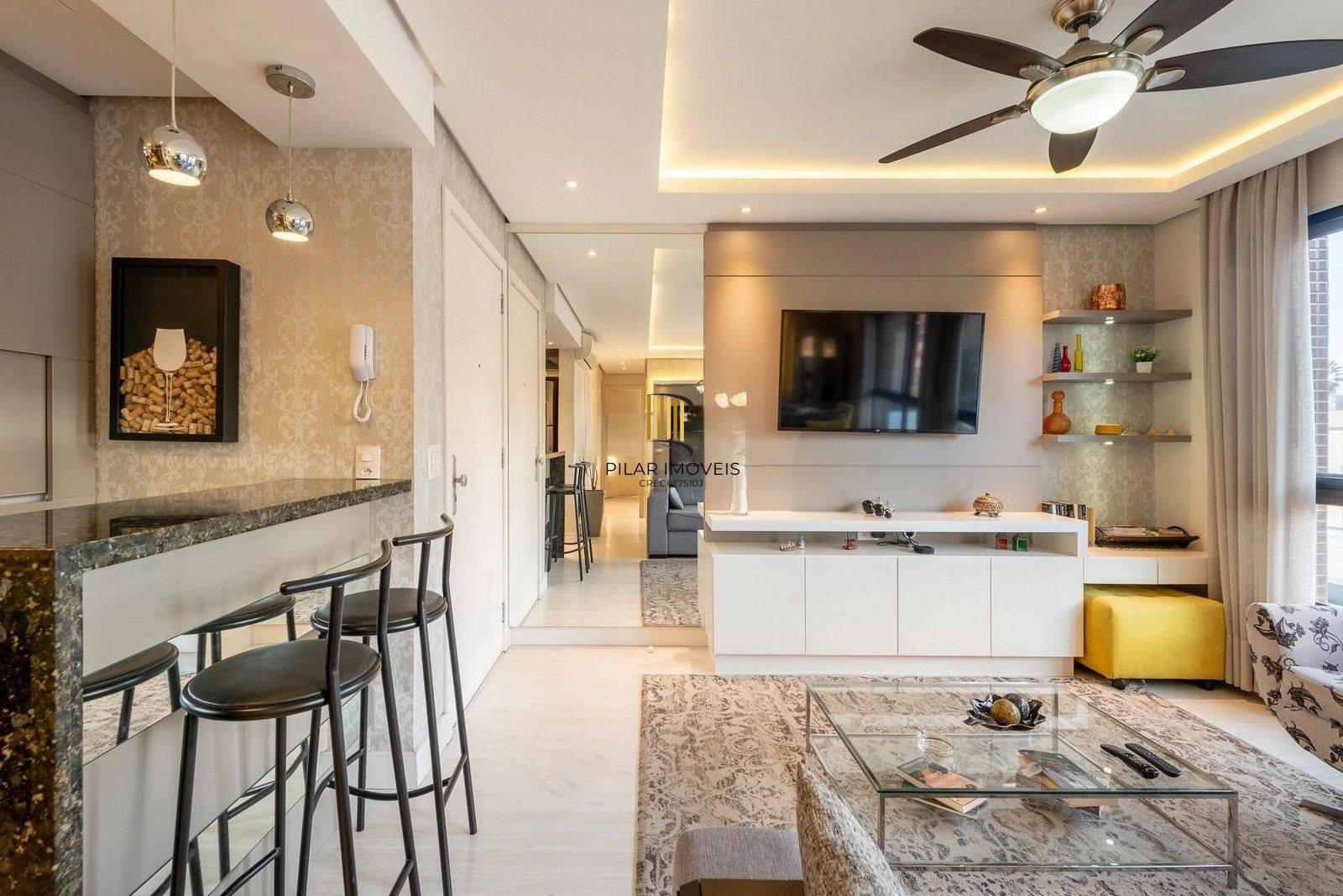 Menino Deus -apartamento 86,72m², 3 d, 1 suíte, 2 vagas- Infraestrutura completa