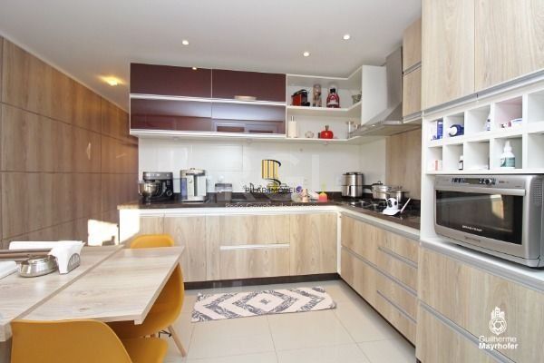 Casa para Venda - 172.26m², 3 dormitórios, sendo 2 suites, 2 vagas - Hípica