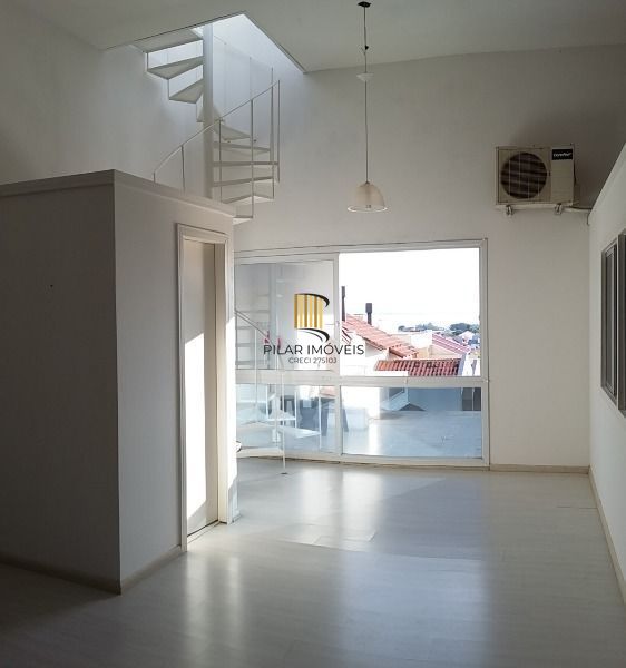 Loft para Venda - 200m², 1 dormitório, sendo 1 suites, 4 vagas - Guarujá
