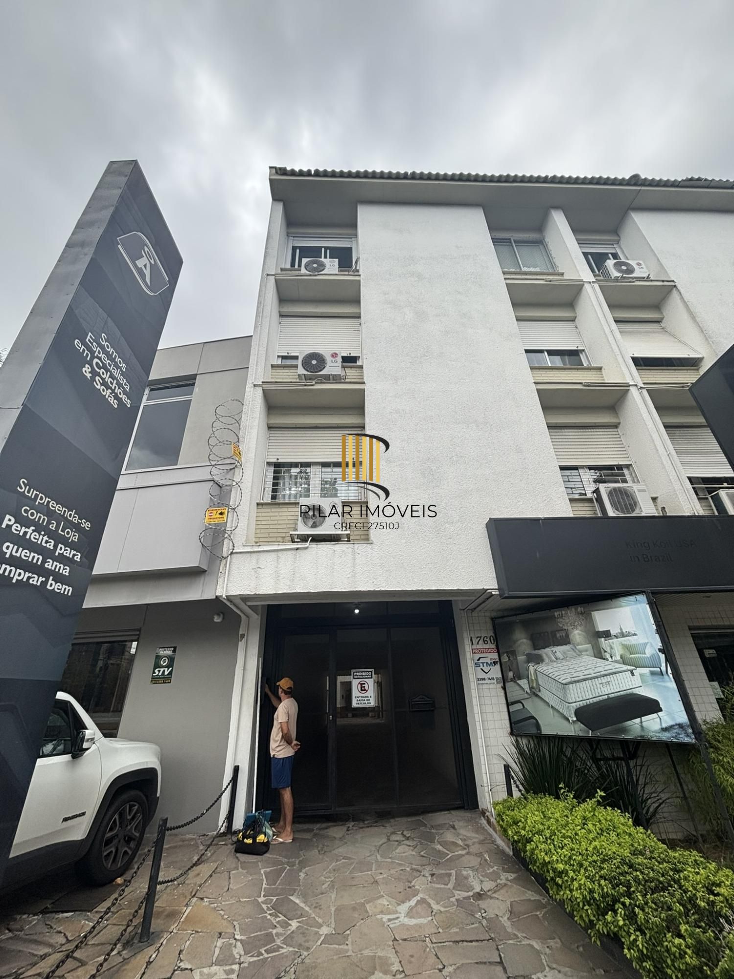Apartamento de 2 dormitórios no bairro Tristeza.