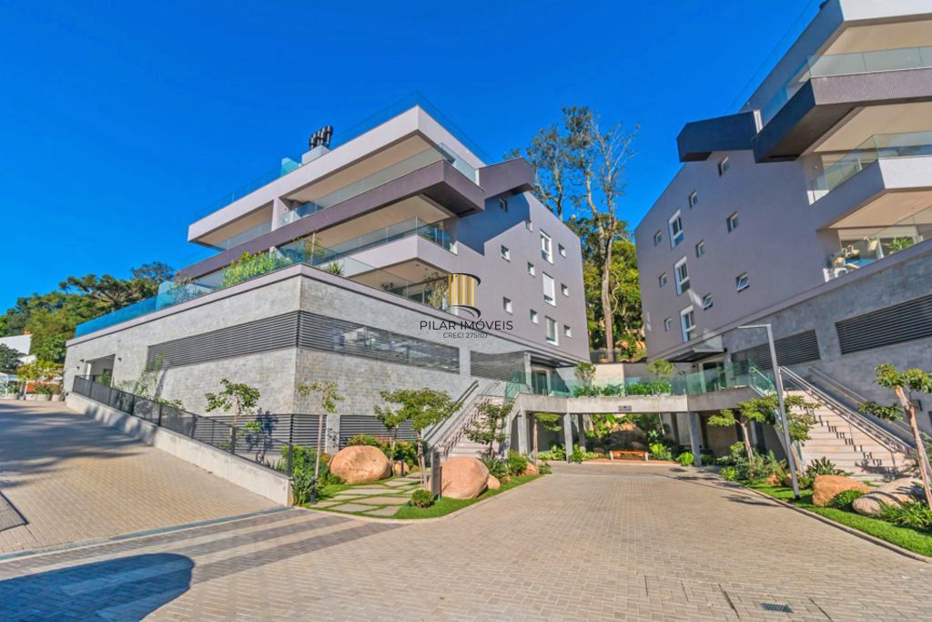 Belíssimo apartamento no Bairro Vila Conceição com 193m² privativos, 3 suítes e 4 vagas de garagem, no condomínio Altos da Chácara.
