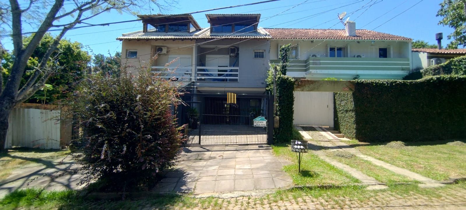 Linda Residência com 3 dormitórios, sendo 1 suíte á venda no Imperial Parque.