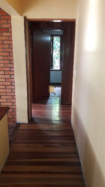 Casa em Porto Alegre, no bairro Aberta dos Morros, com 4 dormitório(s), e 4 banh