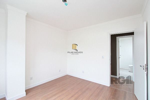 Casa Condominio em Porto Alegre, no bairro Hípica, com 3 dormitório(s), e 3 banh