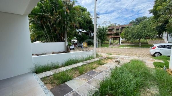 Casa para Venda - 137m², 3 dormitórios, sendo 1 suites, 2 vagas - Imperial Parqu
