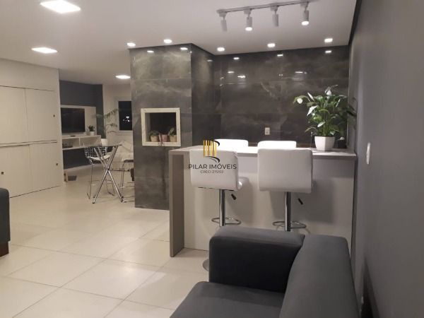 Casa para Venda - 223m², 3 dormitórios, sendo 1 suites, 2 vagas - Lagos De Nova 