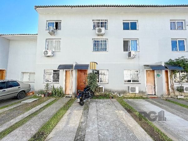 Casa Condominio para Venda - 50m², 3 dormitórios, sendo 1 suites, 1 vaga - Hípic