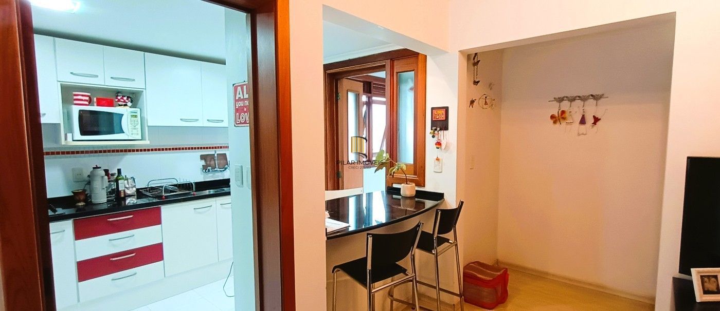 Linda cobertura, 3 quartos, 1 suíte, infra completa no bairro Ipanema, com ofurô