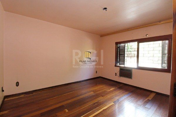 Casa para Venda - 262.28m², 2 dormitórios, sendo 2 suites, 2 vagas - Jardim Isab