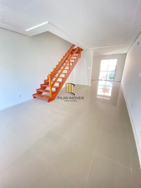 Casa para Venda - 124.75m², 3 dormitórios, sendo 1 suites, 1 vaga - Guarujá