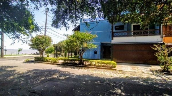 Casa para Venda - 248.29m², 3 dormitórios, sendo 1 suites, 2 vagas - Ipanema