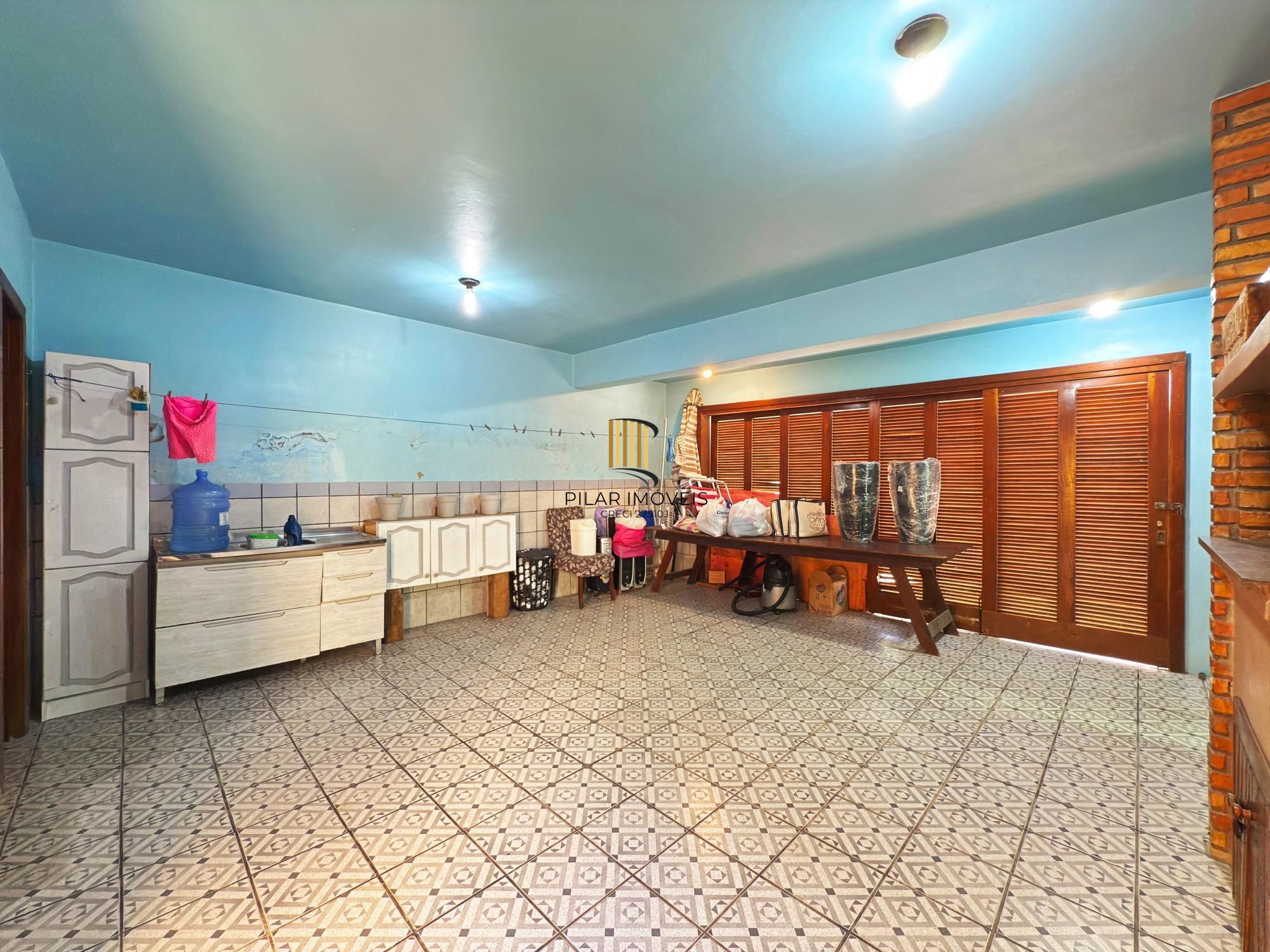 Casa 4 dormitórios à venda Santa Tereza Porto Alegre/RS