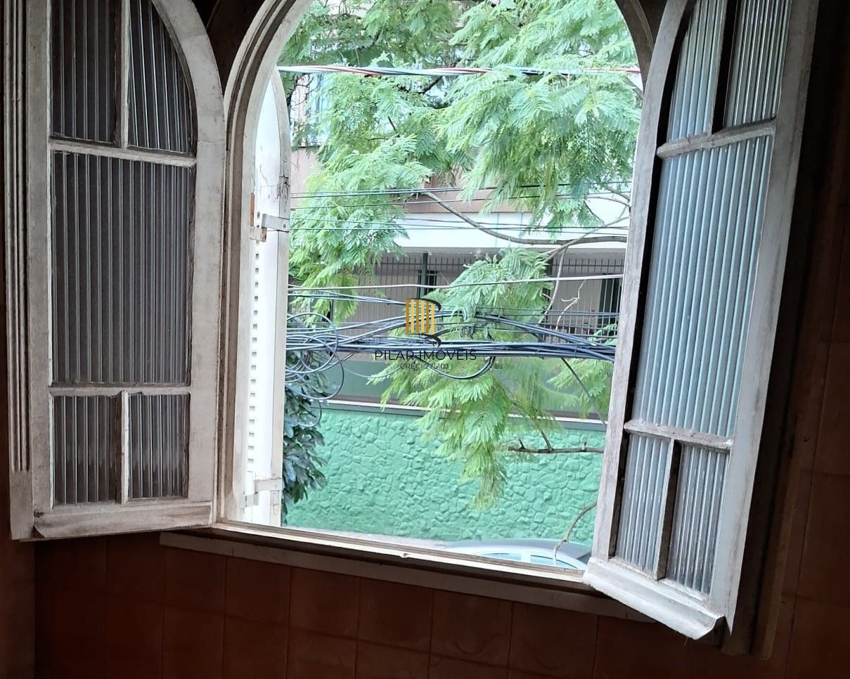 Casa 4 dormitórios à venda Independência Porto Alegre/RS