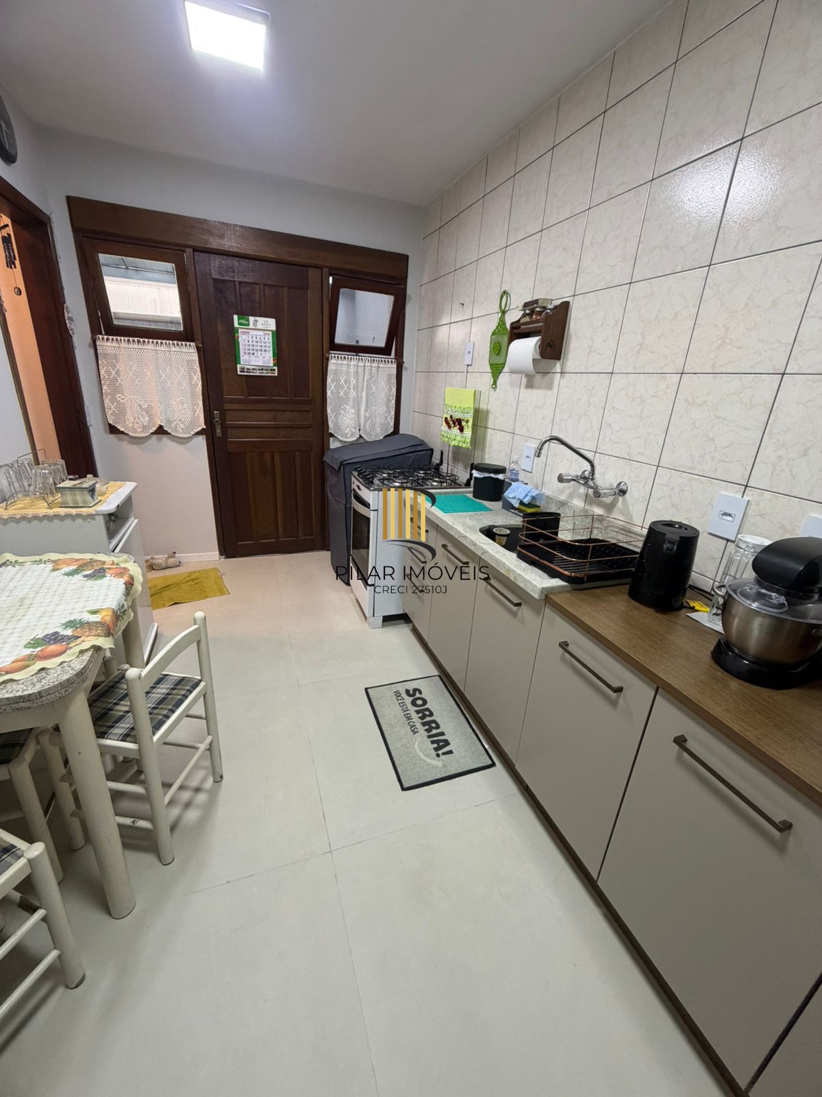 Casa Condomínio no bairro Tristeza, com 3 dormitório(s),