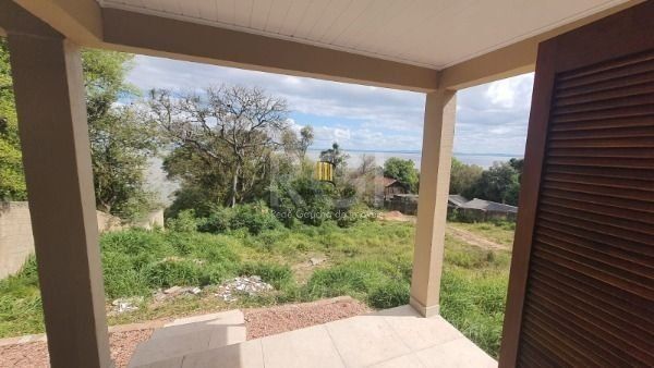 Casa para Venda - 90m², 4 dormitórios, 2 vagas - Belém Novo