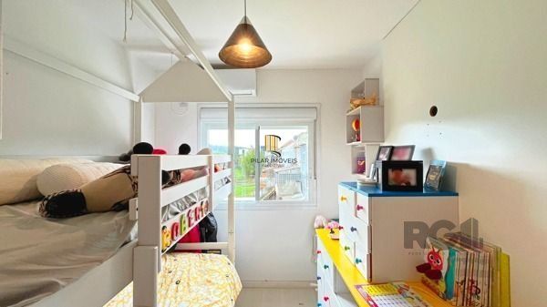 Casa Condominio em Porto Alegre, no bairro Campo Novo, com 3 dormitório(s), e 3 