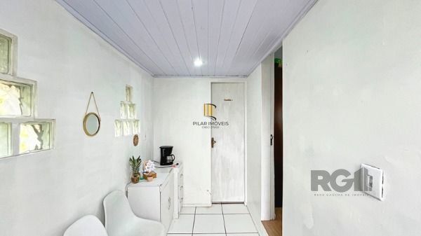 Casa em Porto Alegre, no bairro Cavalhada, com 4 dormitório(s), e 4 banheiros, à