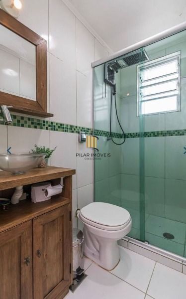 Apartamento em Porto Alegre, no bairro Camaquã, com 1 dormitório(s), e 1 banheir