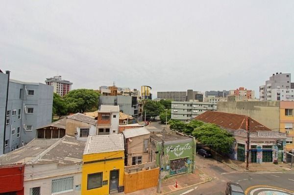 Apartamento em Porto Alegre, no bairro Cidade Baixa, com 1 dormitório(s), e 1 ba