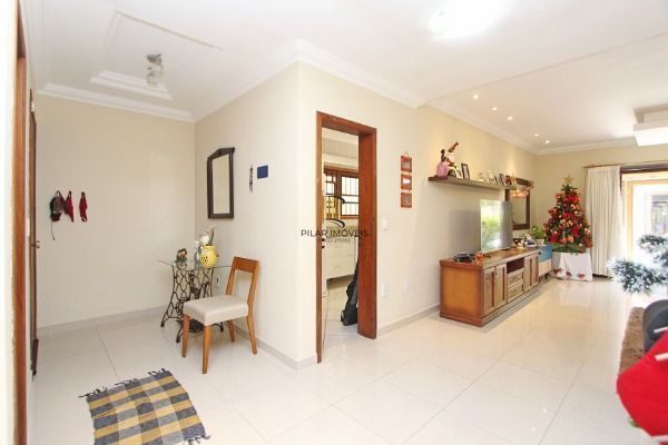 Casa para Venda - 360m², 3 dormitórios, sendo 1 suites, 4 vagas - Portal do Guar