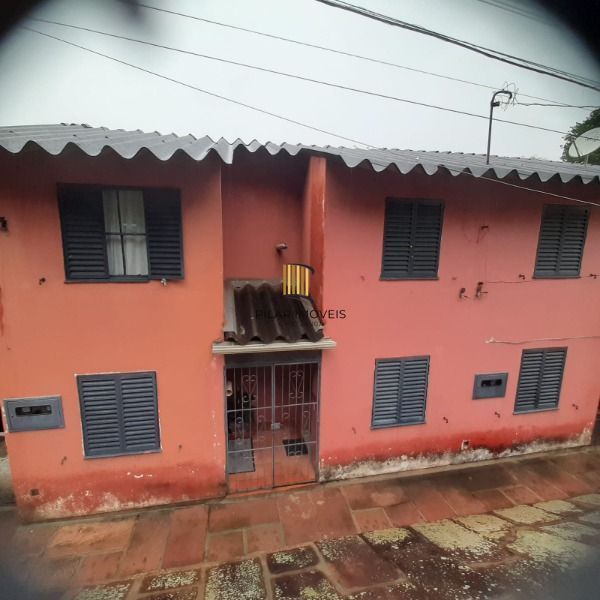 Casa Condominio em Porto Alegre, no bairro Hípica, com 1 dormitório(s), e 1 banh