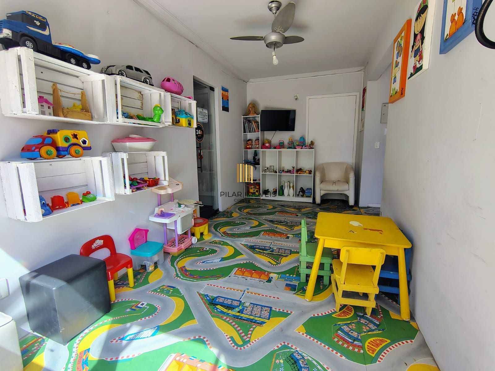 Apartamento 3 dormitórios no bairro Nonoai