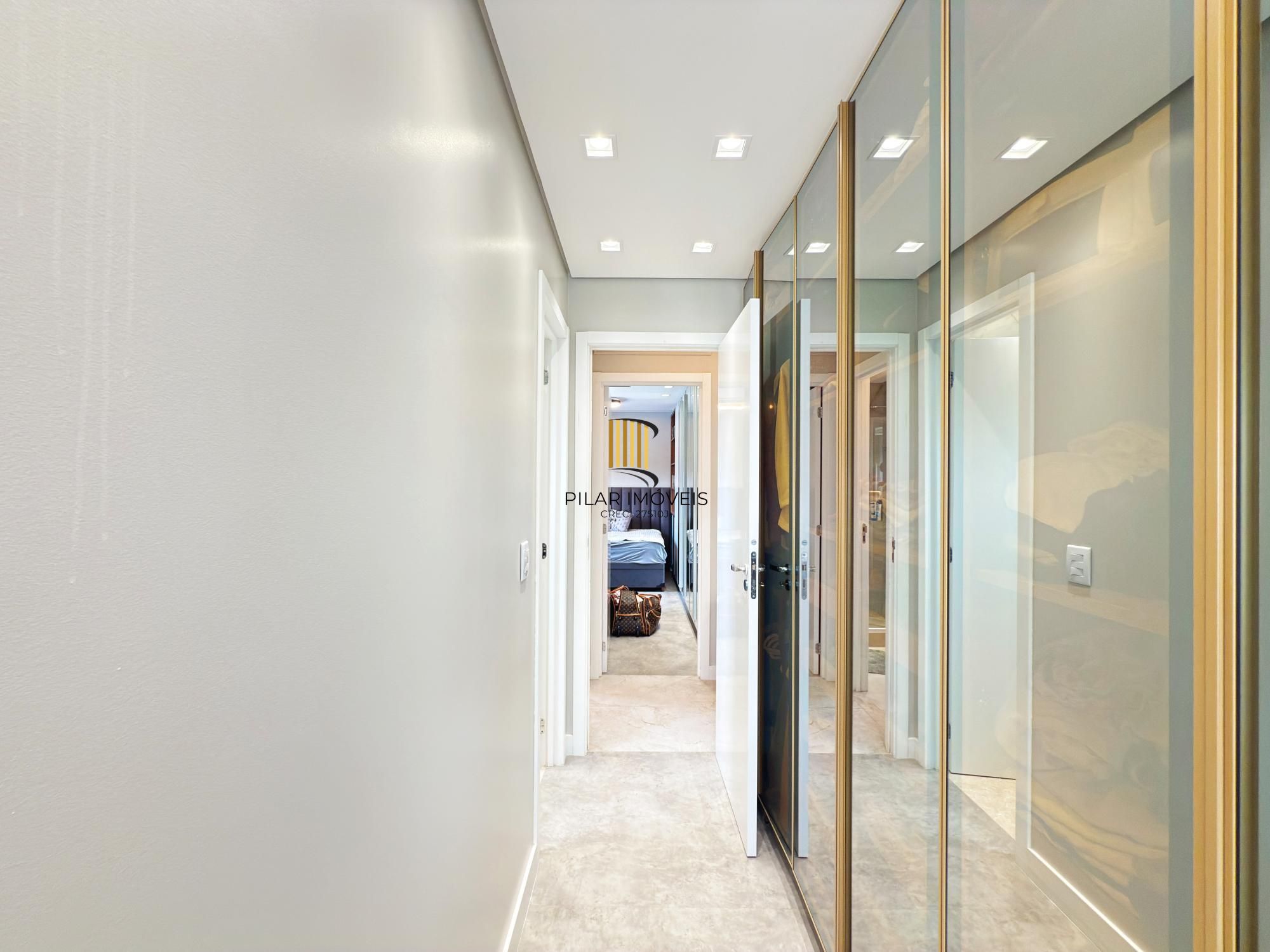 Apartamento novo semimobiliado no Cristal